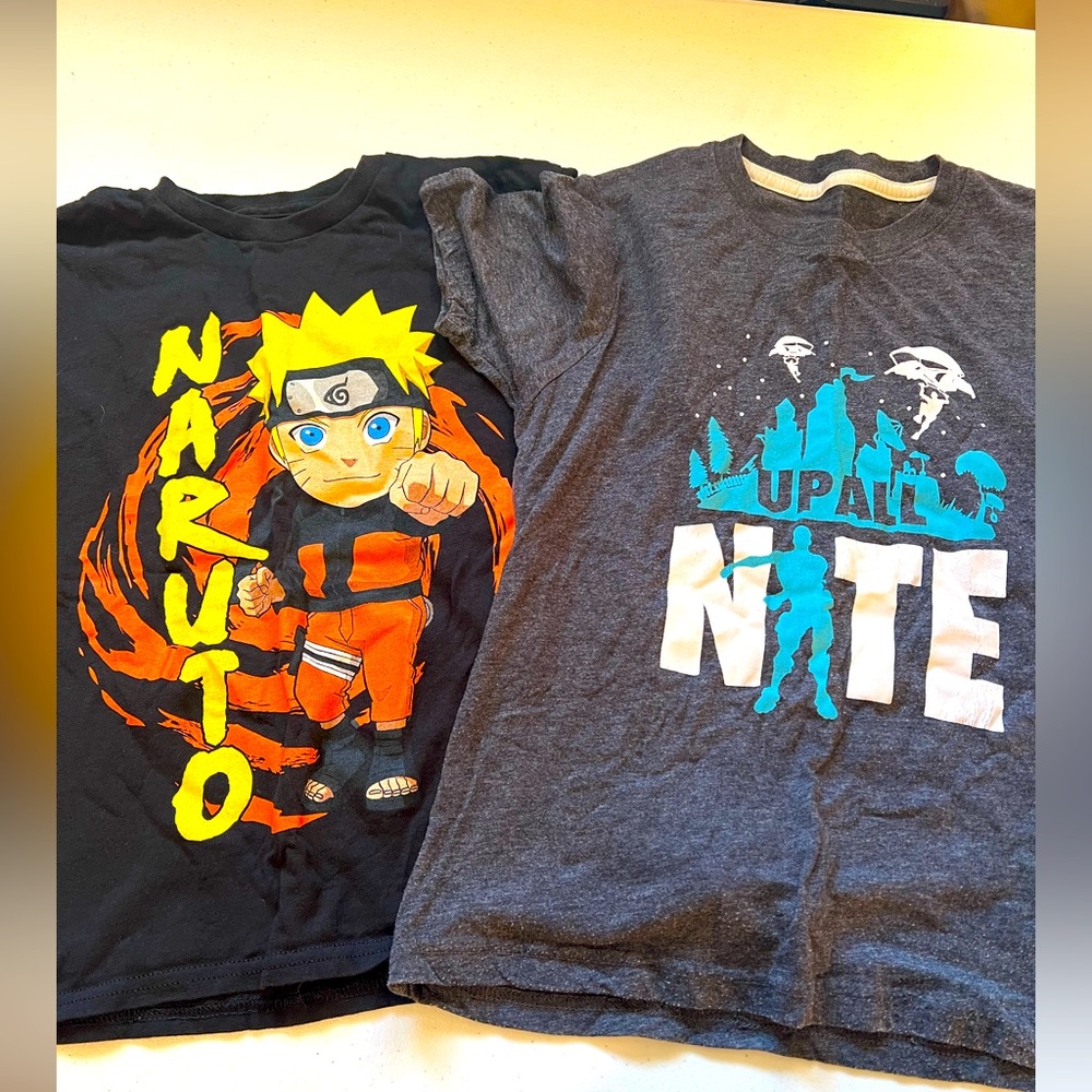 Boys Graphic tees size 8